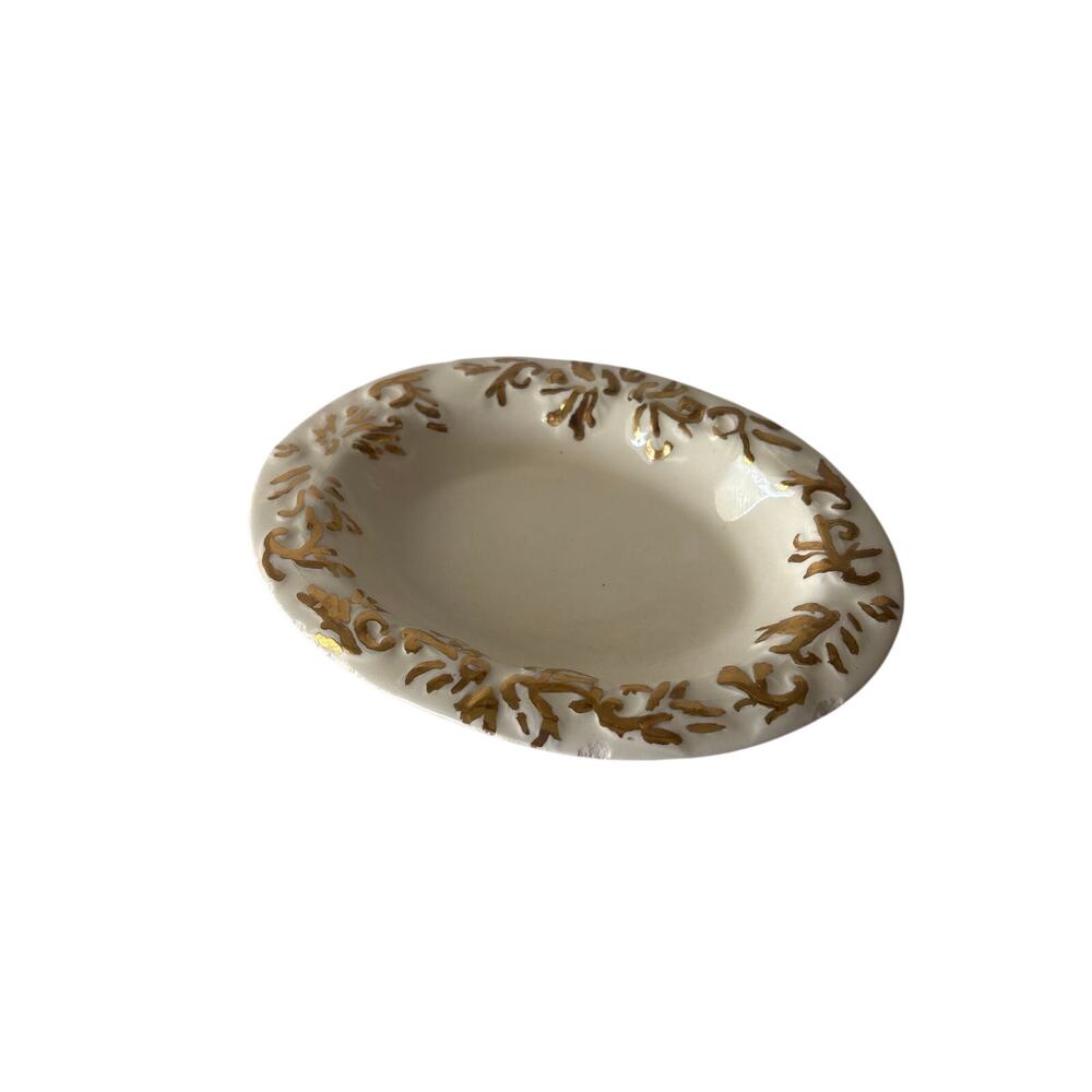 Vintage Ivory Ceramic Catchall Trinket Dish Raised Gold Gilt Footed Oval 6”